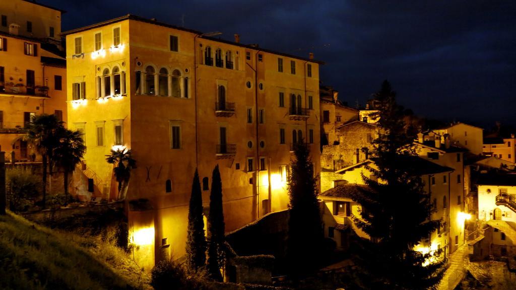 Hotel Clarici Spoleto Exterior foto