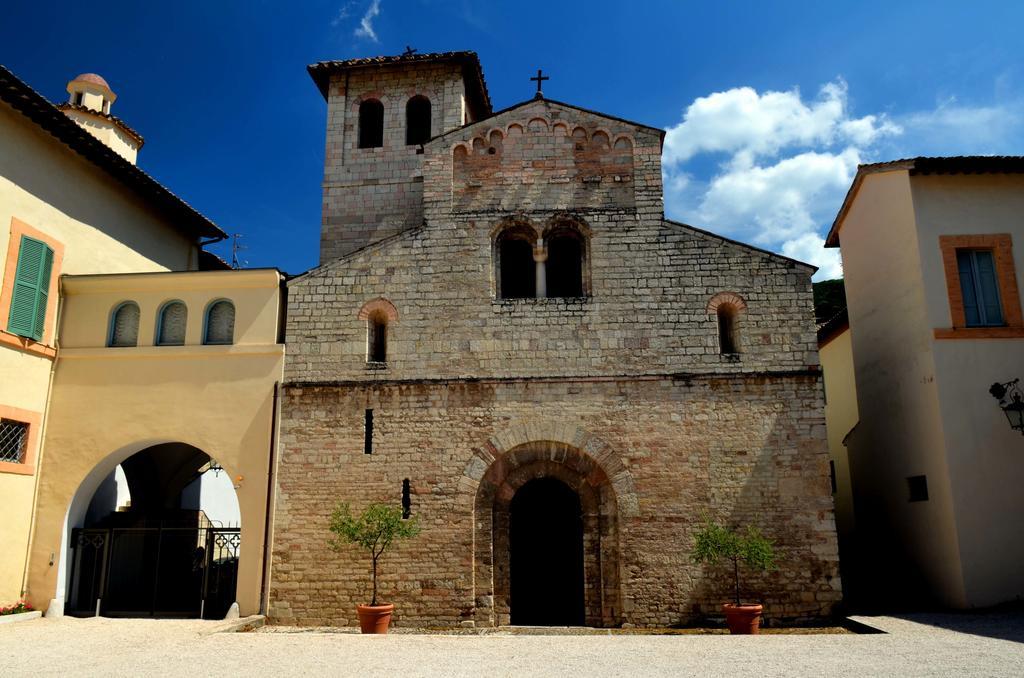 Hotel Clarici Spoleto Exterior foto